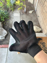 De-Shedding Glove